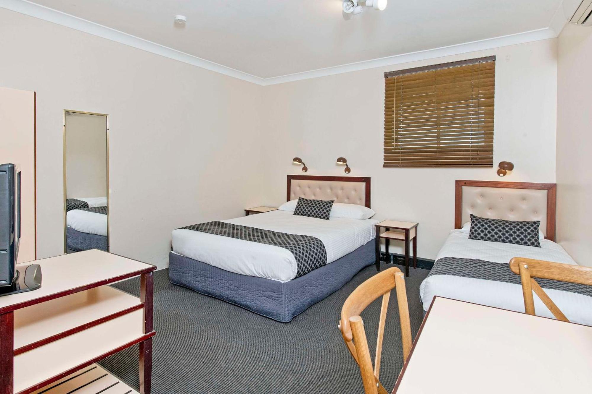 Econo Lodge Savannah Park Tamworth Exterior foto