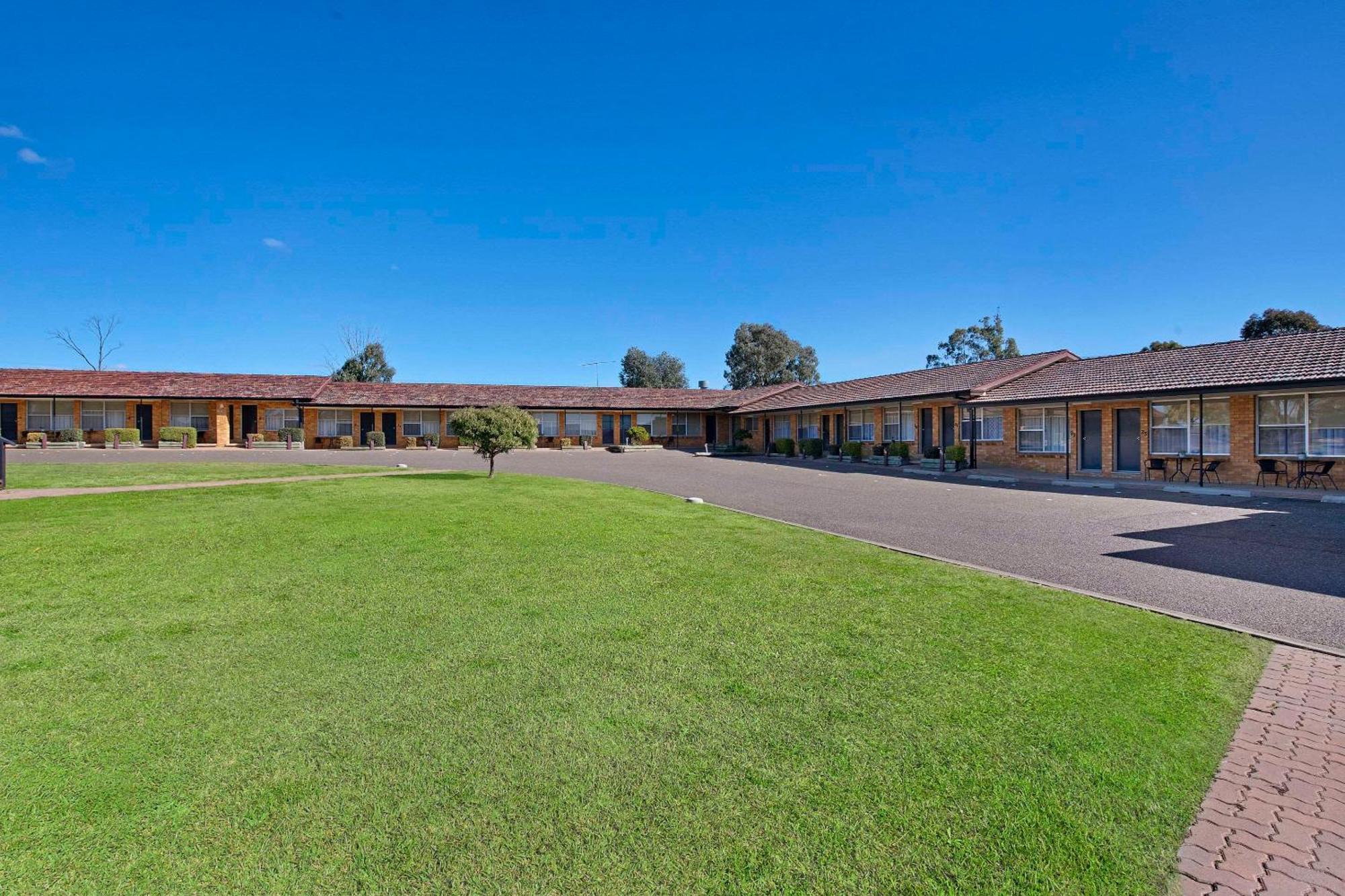 Econo Lodge Savannah Park Tamworth Exterior foto